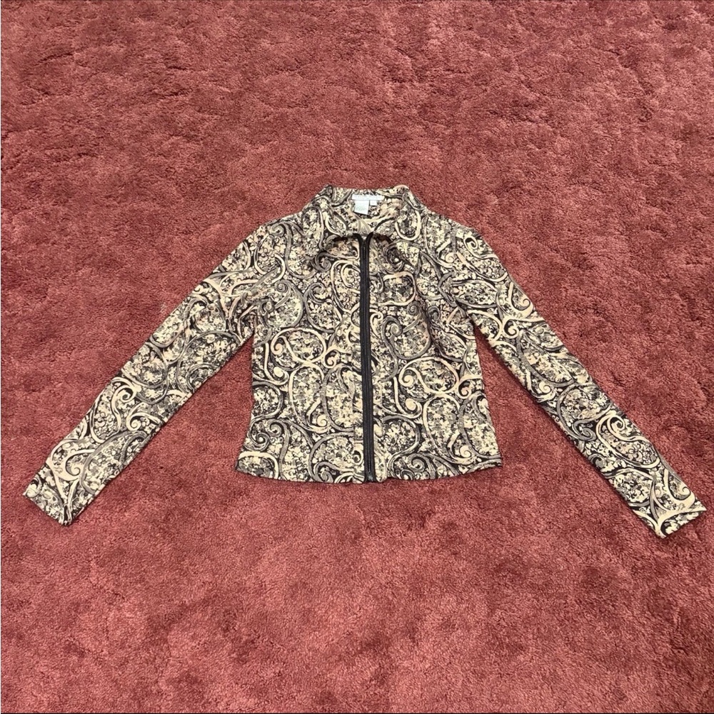 Alberto Makali Black and Cream Paisley Blazer Runs Really Small Check Measuremen